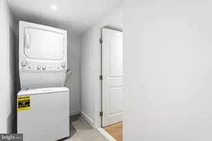 709 S 19th St, Philadelphia, PA 19146 - Photo 10