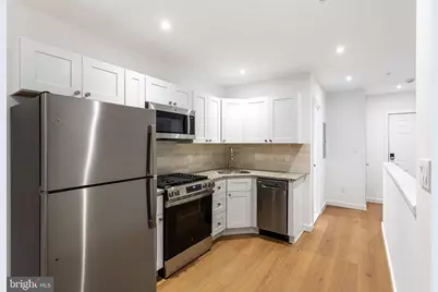 709 S 19th Street #1R, Philadelphia, PA 19146 - Photo 1