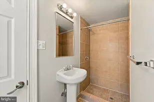 2700 South St, Philadelphia, PA 19146 - Photo 18