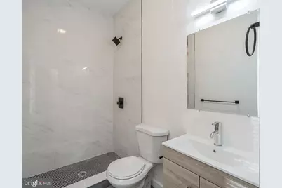 407 S 42nd Street #1R, Philadelphia, PA 19104 - Photo 24