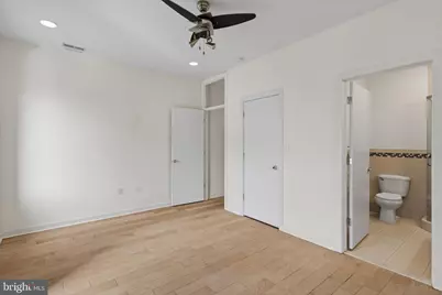 765 S 15th Street, Philadelphia, PA 19146 - Photo 32