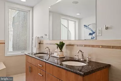 765 S 15th Street, Philadelphia, PA 19146 - Photo 50