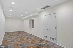 765 S 15th St, Philadelphia, PA 19146 - Photo 62