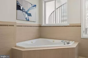 765 S 15th St, Philadelphia, PA 19146 - Photo 50