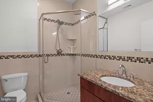 765 S 15th St, Philadelphia, PA 19146 - Photo 30