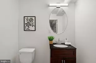 765 S 15th St, Philadelphia, PA 19146 - Photo 60