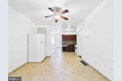 521 N 35th Street, Philadelphia, PA 19104 - Photo 4