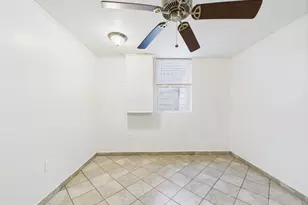 521 N 35th St, Philadelphia, PA 19104 - Photo 10