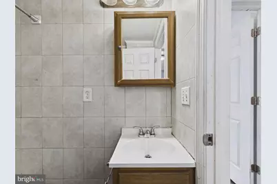 521 N 35th Street, Philadelphia, PA 19104 - Photo 28