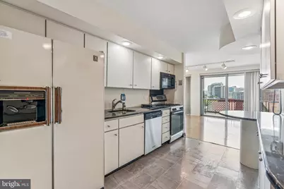 2401 Pennsylvania Avenue #11B29-30, Philadelphia, PA 19130 - Photo 10