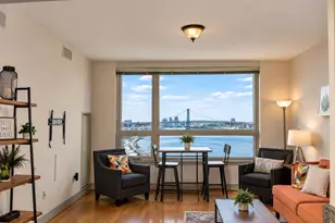 717 S Columbus Blvd, Philadelphia, PA 19147 - Photo 4