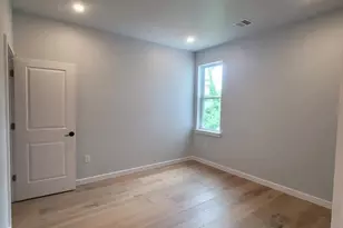 648 N 38th St, Philadelphia, PA 19104 - Photo 14
