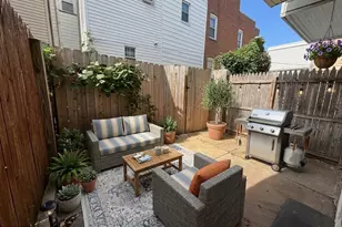 2304 E Albert St, Philadelphia, PA 19125 - Photo 6