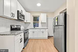 542 E Herman St, Philadelphia, PA 19144 - Photo 4