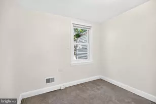 2324 Almond St, Philadelphia, PA 19125 - Photo 10