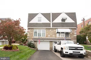 622 Emerson St, Philadelphia, PA 19111 - Photo 2