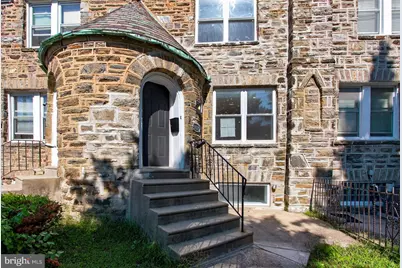 5925 Woodcrest Avenue, Philadelphia, PA 19131 - Photo 2