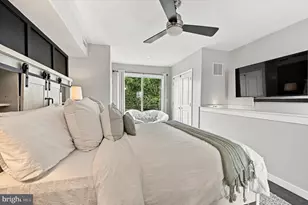 1222 S Alder St, Philadelphia, PA 19147 - Photo 30