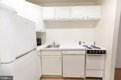 2311 Spruce Street #204, Philadelphia, PA 19103 - Photo 6