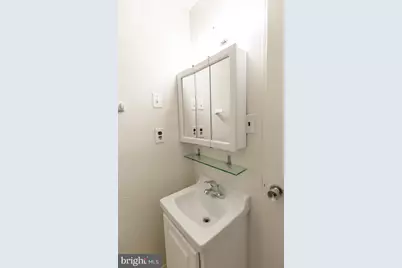 2311 Spruce Street #204, Philadelphia, PA 19103 - Photo 34