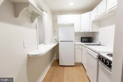 2311 Spruce Street #204, Philadelphia, PA 19103 - Photo 4