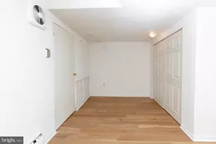 2311 Spruce St, Philadelphia, PA 19103 - Photo 24