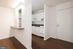 2311 Spruce St, Philadelphia, PA 19103 - Photo 4