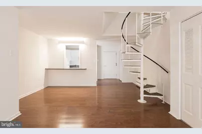 2311 Spruce Street #202, Philadelphia, PA 19103 - Photo 2