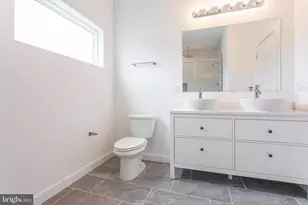 2611 Titan St, Philadelphia, PA 19146 - Photo 30
