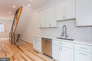2611 Titan St, Philadelphia, PA 19146 - Photo 12