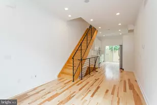 2611 Titan St, Philadelphia, PA 19146 - Photo 2
