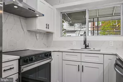 2649 S Hobson Street, Philadelphia, PA 19142 - Photo 10