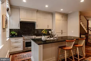 700 Pine St, Philadelphia, PA 19106 - Photo 2