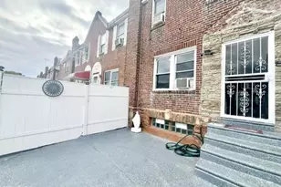 6040 Alma St, Philadelphia, PA 19149 - Photo 4