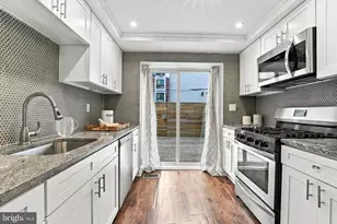 2027 Wilder St, Philadelphia, PA 19146 - Photo 8