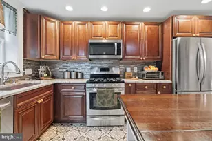 1819 S 12th St, Philadelphia, PA 19148 - Photo 14