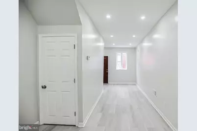 2864 N Leithgow Street, Philadelphia, PA 19133 - Photo 2