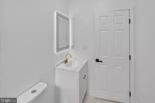 1322 S Lindenwood St, Philadelphia, PA 19143 - Photo 30