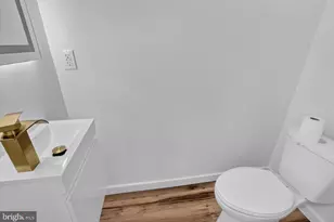 5224 Beaumont Ave, Philadelphia, PA 19143 - Photo 8