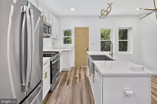 5224 Beaumont Ave, Philadelphia, PA 19143 - Photo 16