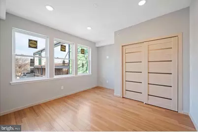 911 W Dauphin Street, Philadelphia, PA 19133 - Photo 8