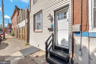 2061 Sigel St, Philadelphia, PA 19145 - Photo 2