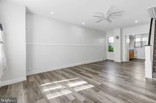 2061 Sigel St, Philadelphia, PA 19145 - Photo 4