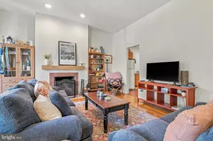 1130 Spruce St, Philadelphia, PA 19107 - Photo 6