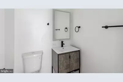 215 N 9th Street #601, Philadelphia, PA 19107 - Photo 16