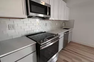 215 N 9th St, Philadelphia, PA 19107 - Photo 8