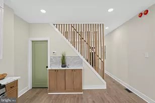 831 Livingston St, Philadelphia, PA 19125 - Photo 10