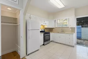 2248 Hicks St, Philadelphia, PA 19145 - Photo 10