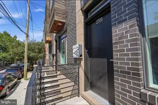 2709 Cambridge St, Philadelphia, PA 19130 - Photo 2