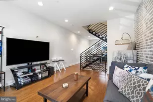 2709 Cambridge St, Philadelphia, PA 19130 - Photo 4
